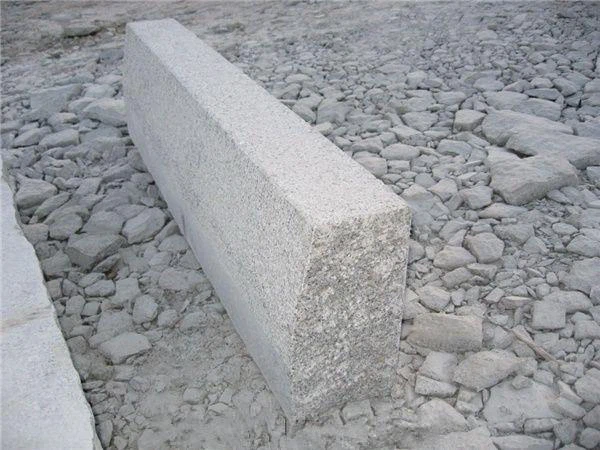 Piatra de bordura de granit