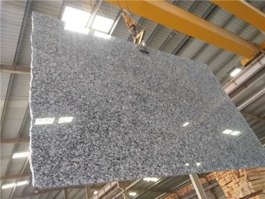 Placă de granit White Wave