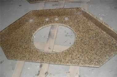 Blaturi de bucătărie din granit galben