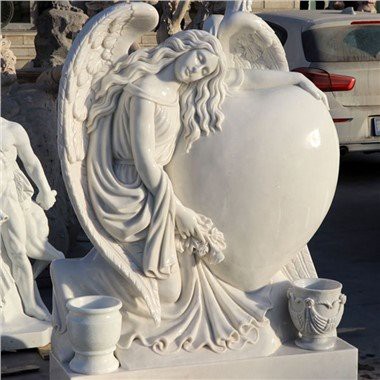 Marmură de piatră funerară a îngerului